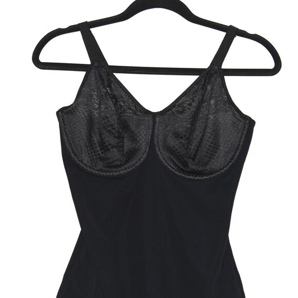 Wacoal Bodysuit Shaper Shapewear 38D in Black - Picture 3 of 6